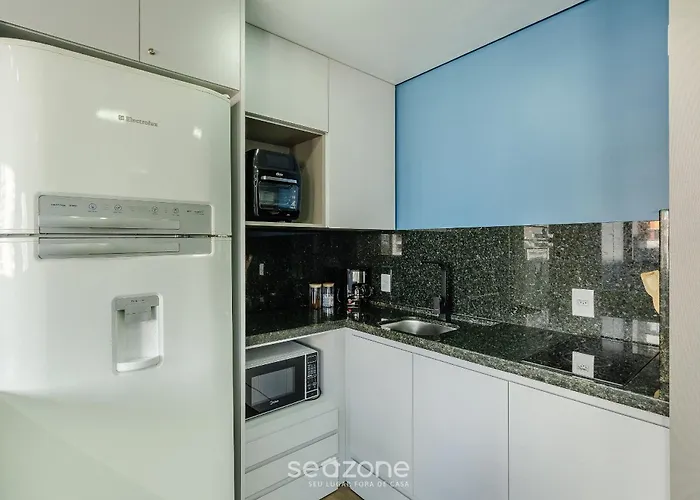 Apartamento Acomodacoes Completas E Modernas Em Predio Com Academia - Mcp *