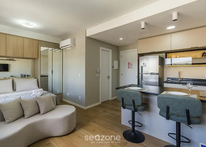 Apartamento Acomodacoes Completas E Modernas Em Predio Com Academia - Mcp *