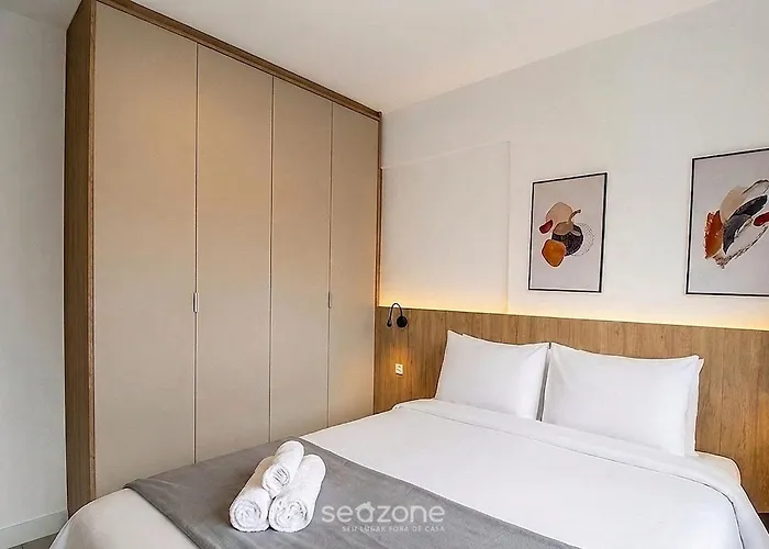 Apartamento Acomodacoes Completas E Modernas Em Predio Com Academia - Mcp